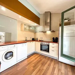  Apartamento Loft Cort Reial Atico In The Heart Of The Old Town España